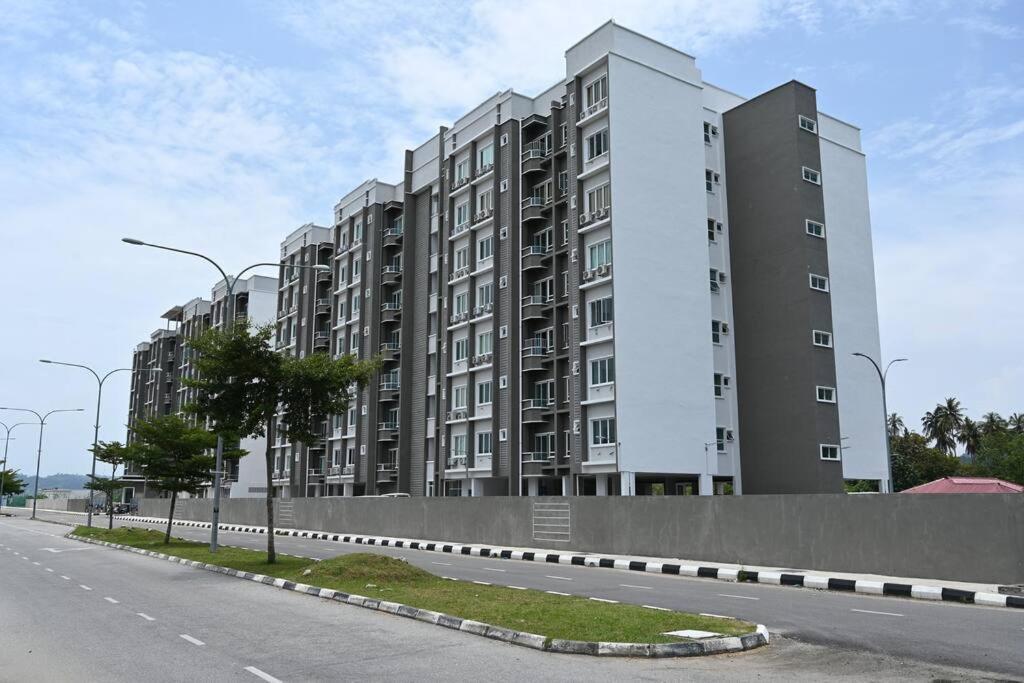 Full Moon Apartment  瓜埠 外观 照片